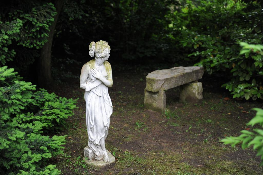 Manoir Des Turets Panzió Yvré-lʼÉvêque Kültér fotó